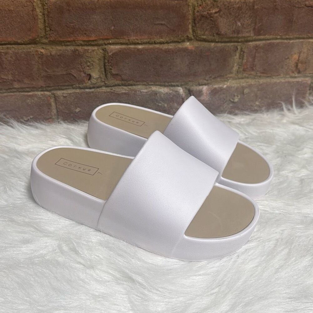 Corkys Women’s Popsicle White Platform Slide Sandal Size 7 NEW